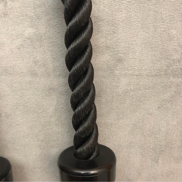 Double Knob Rope Handle Tricep Cable Attachment Black - Picture 3 of 6